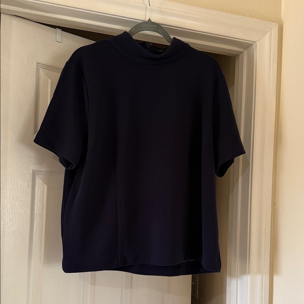 Ann Taylor Midnight Blue Short Sleeve Blouse